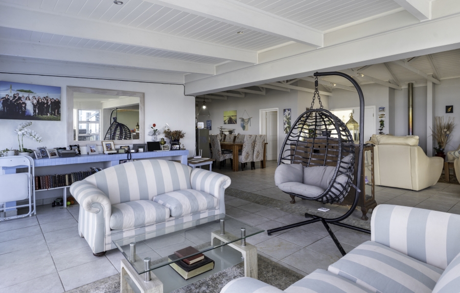 11 Bedroom Property for Sale in West Beach Eastern Cape